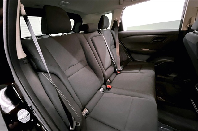2025 Nissan Rogue S photo 30
