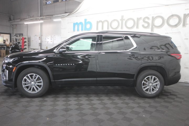 2022 Chevrolet Traverse Leather photo 2