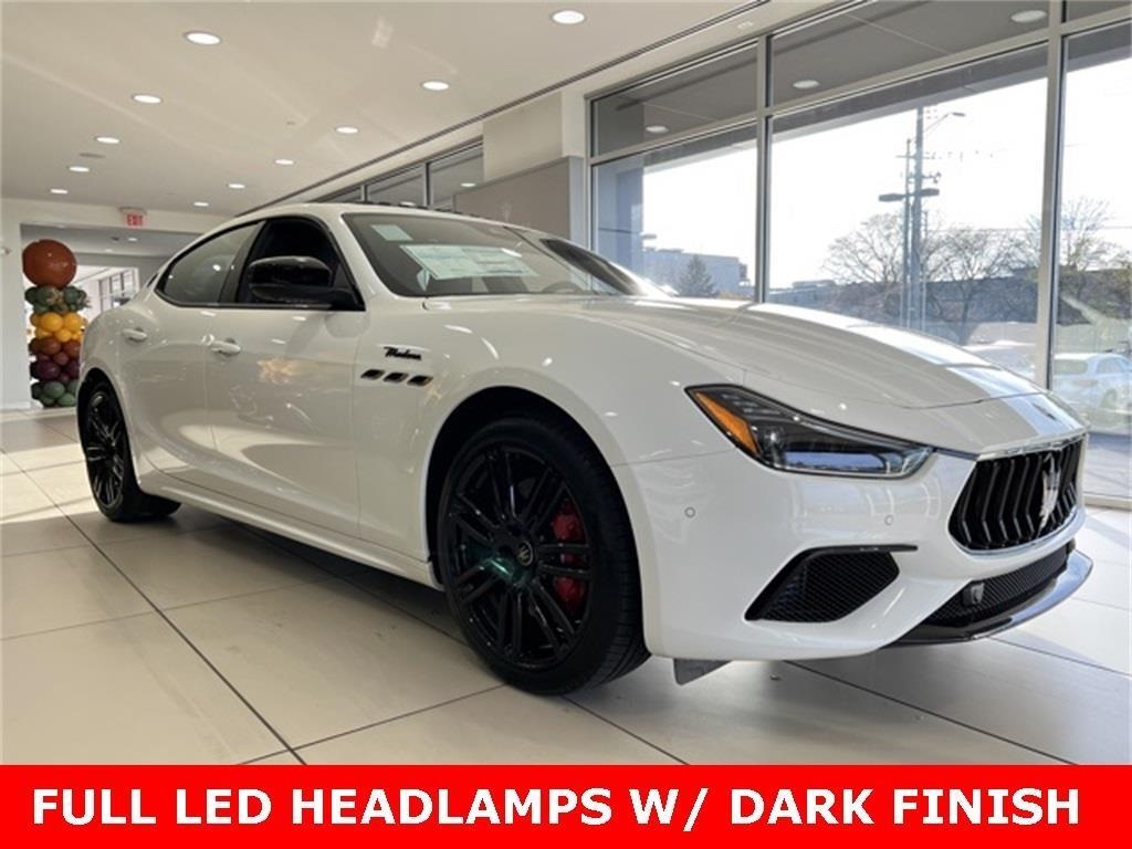 2024 Maserati Ghibli Modena photo 2