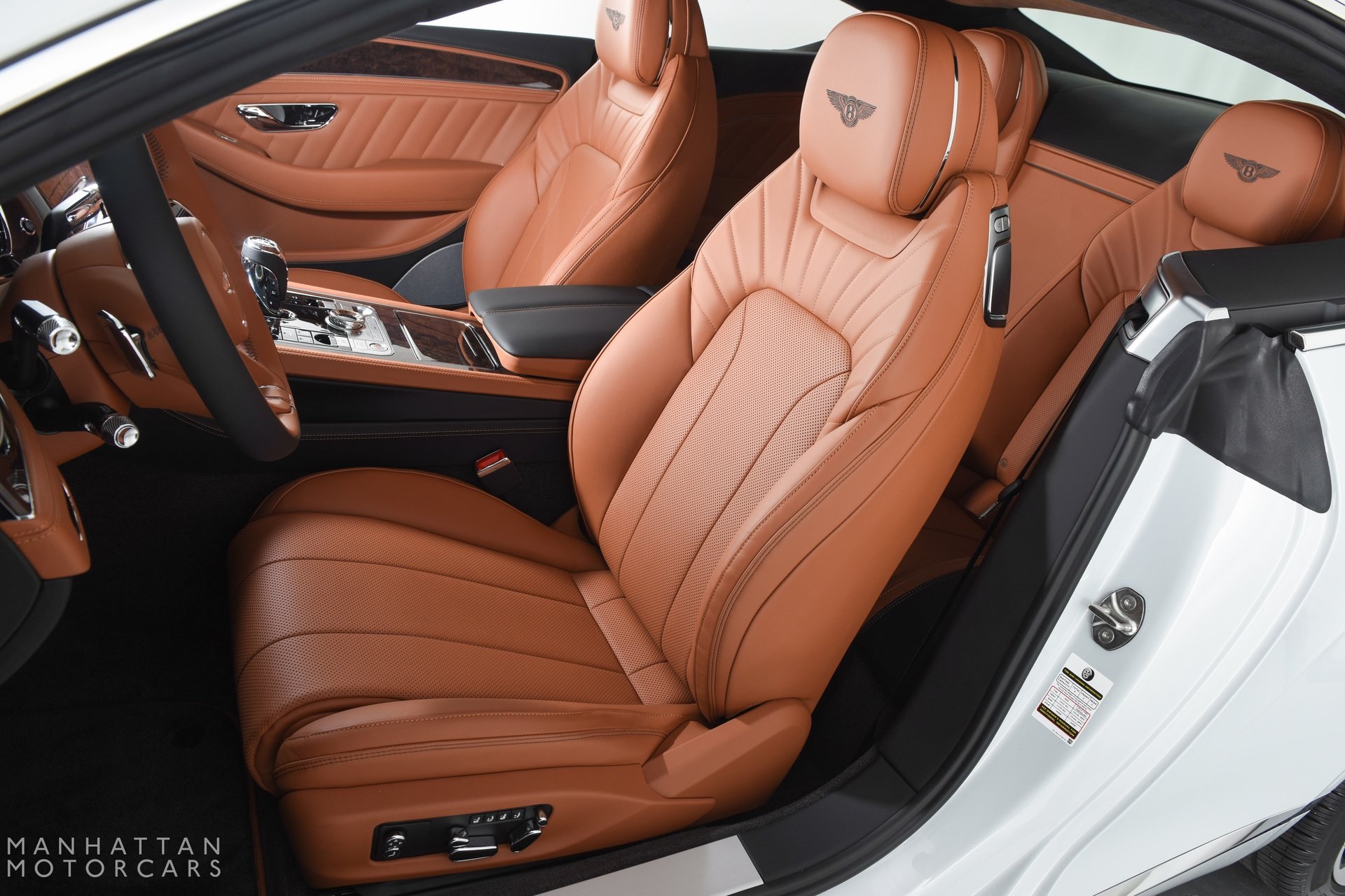 2024 Bentley Continental GT V8 photo 22