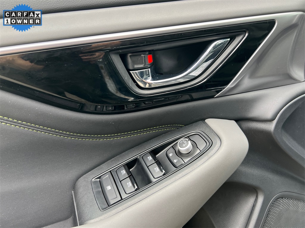 2024 Subaru Outback Onyx Edition photo 10
