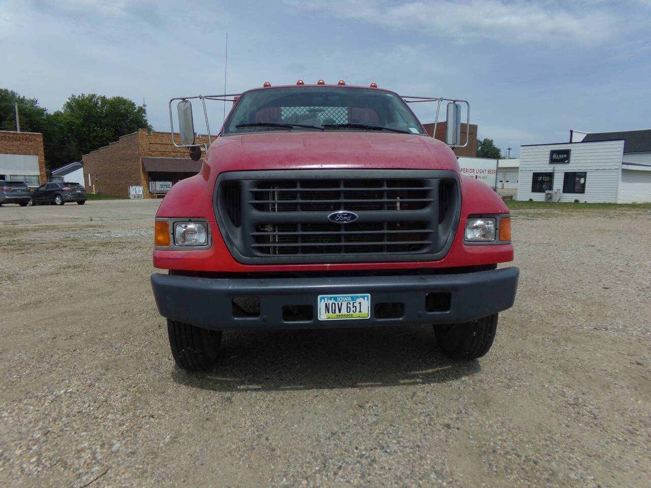 2002 Ford F-650 SuperCab Regular Cab photo 4