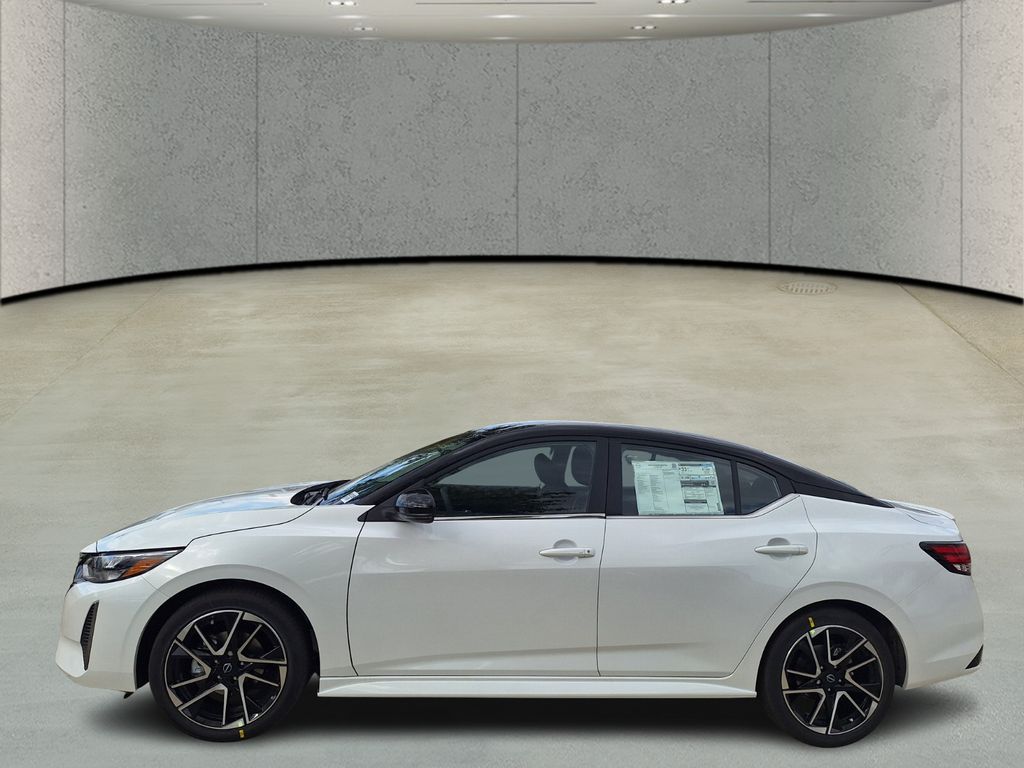 2025 Nissan Sentra SR photo 2