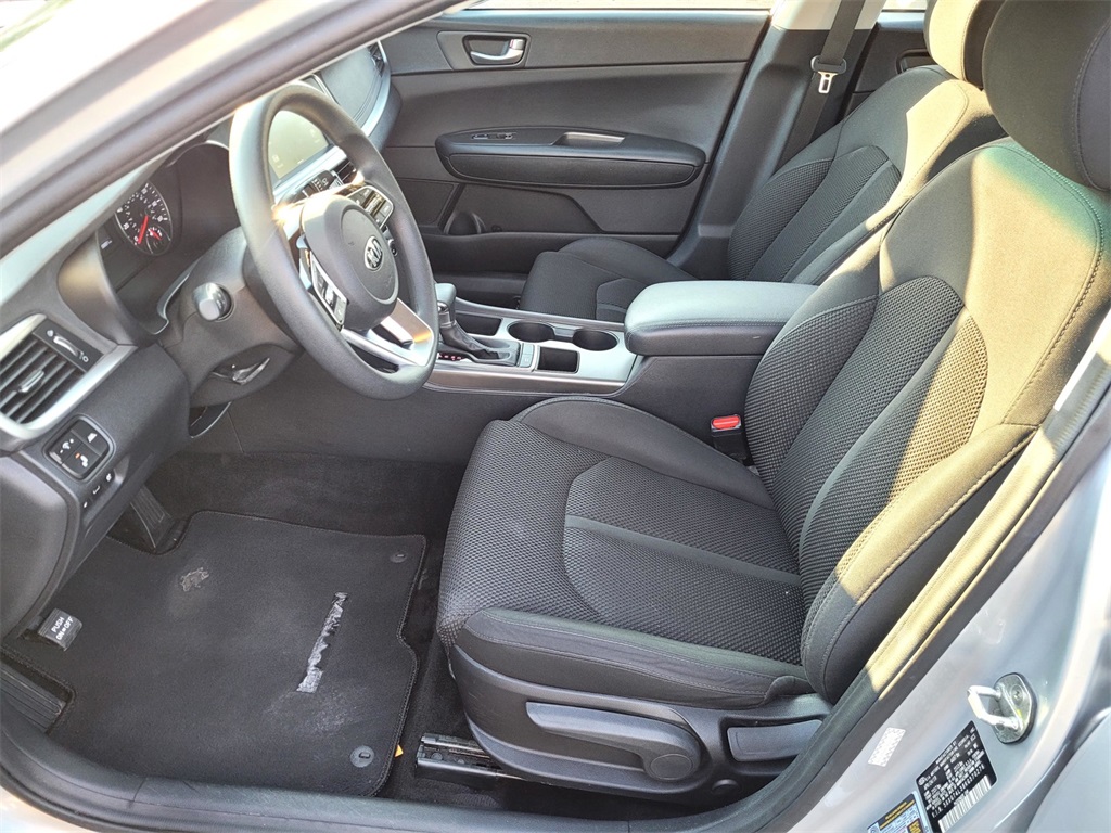 2019 Kia Optima LX photo 14