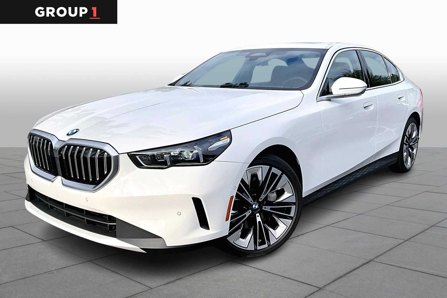 2025 BMW 5 Series 540i's photo