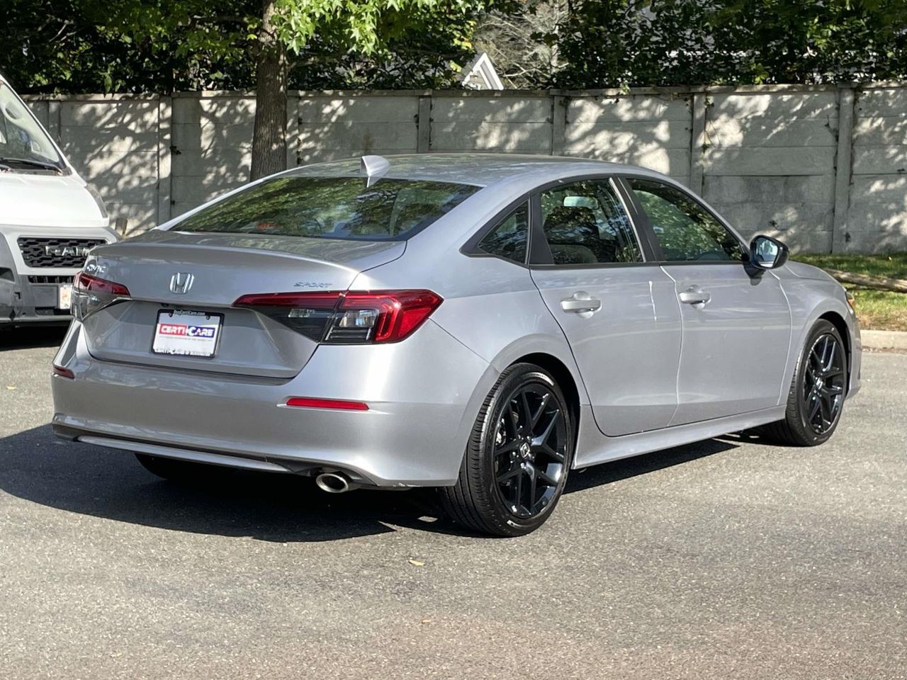 2022 Honda Civic Sport photo 3