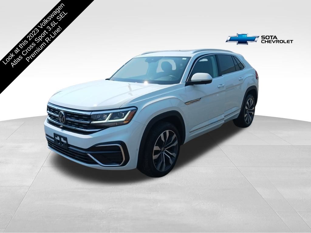 2023 Volkswagen Atlas Cross Sport V6 SEL Premium R-Line photo 2
