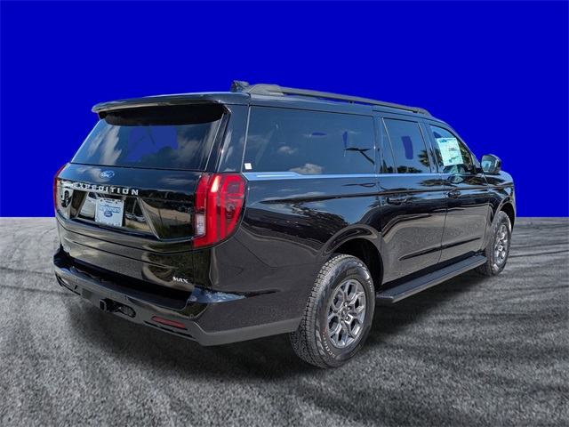 2025 Ford Expedition MAX photo 4