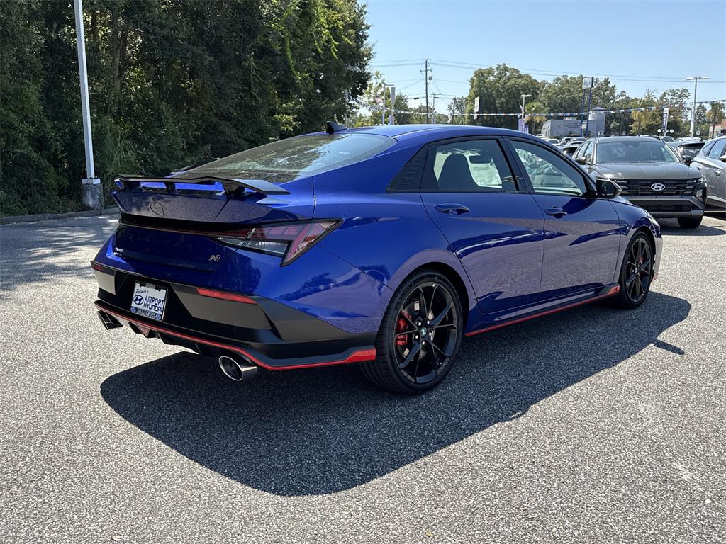2025 Hyundai Elantra N photo 3