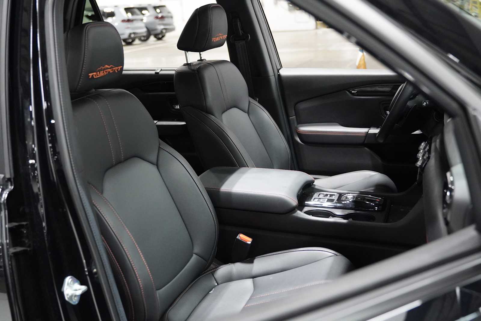 2024 Honda Pilot TrailSport photo 10