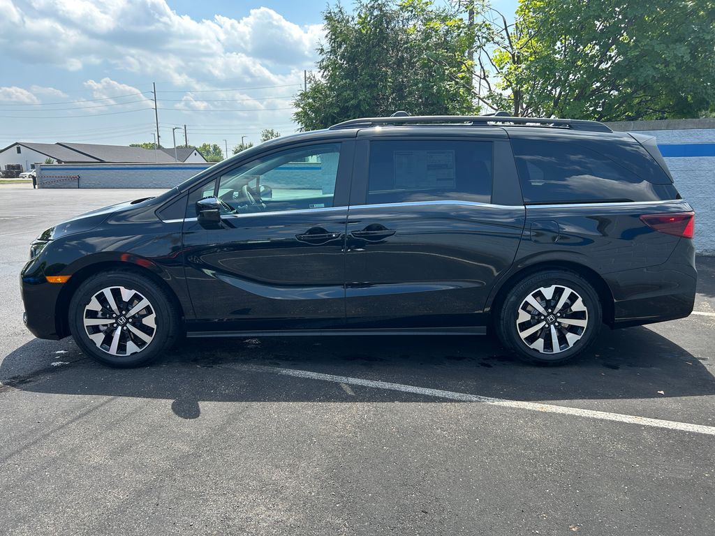 2026 Honda Odyssey EX-L photo 2