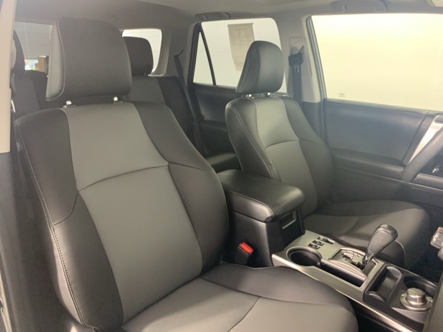 2019 Toyota 4Runner SR5 Premium photo 25