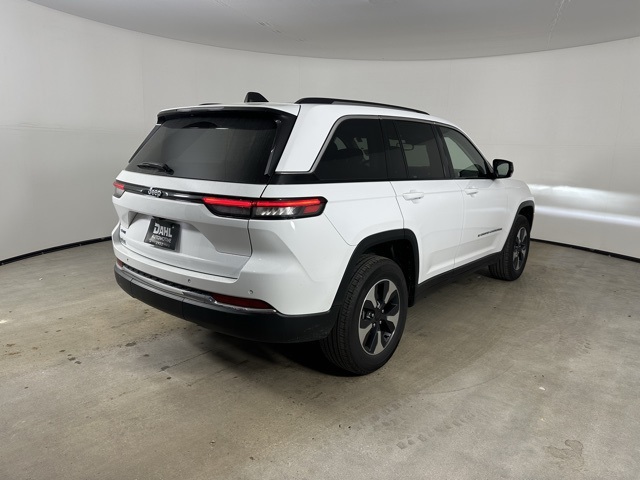 2022 Jeep Grand Cherokee Limited 4xe photo 7