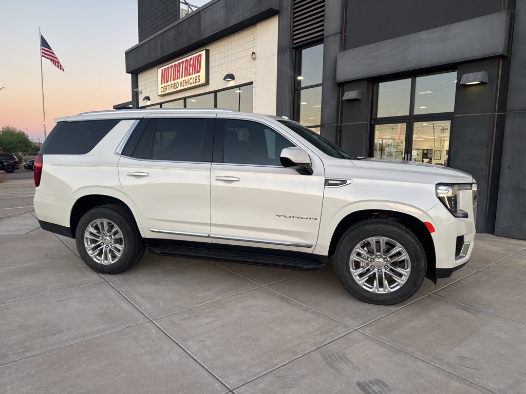 2023 Gmc Yukon SLT photo 2