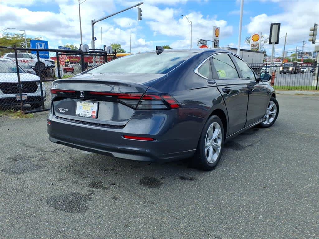 2023 Honda Accord LX photo 5