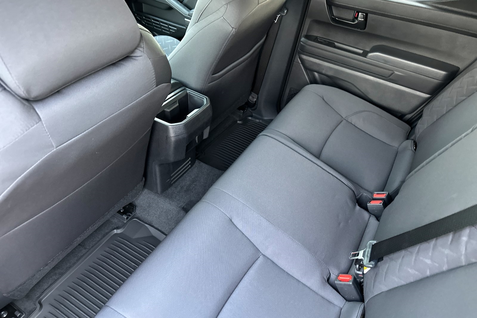 2025 Toyota Tacoma SR5 photo 13