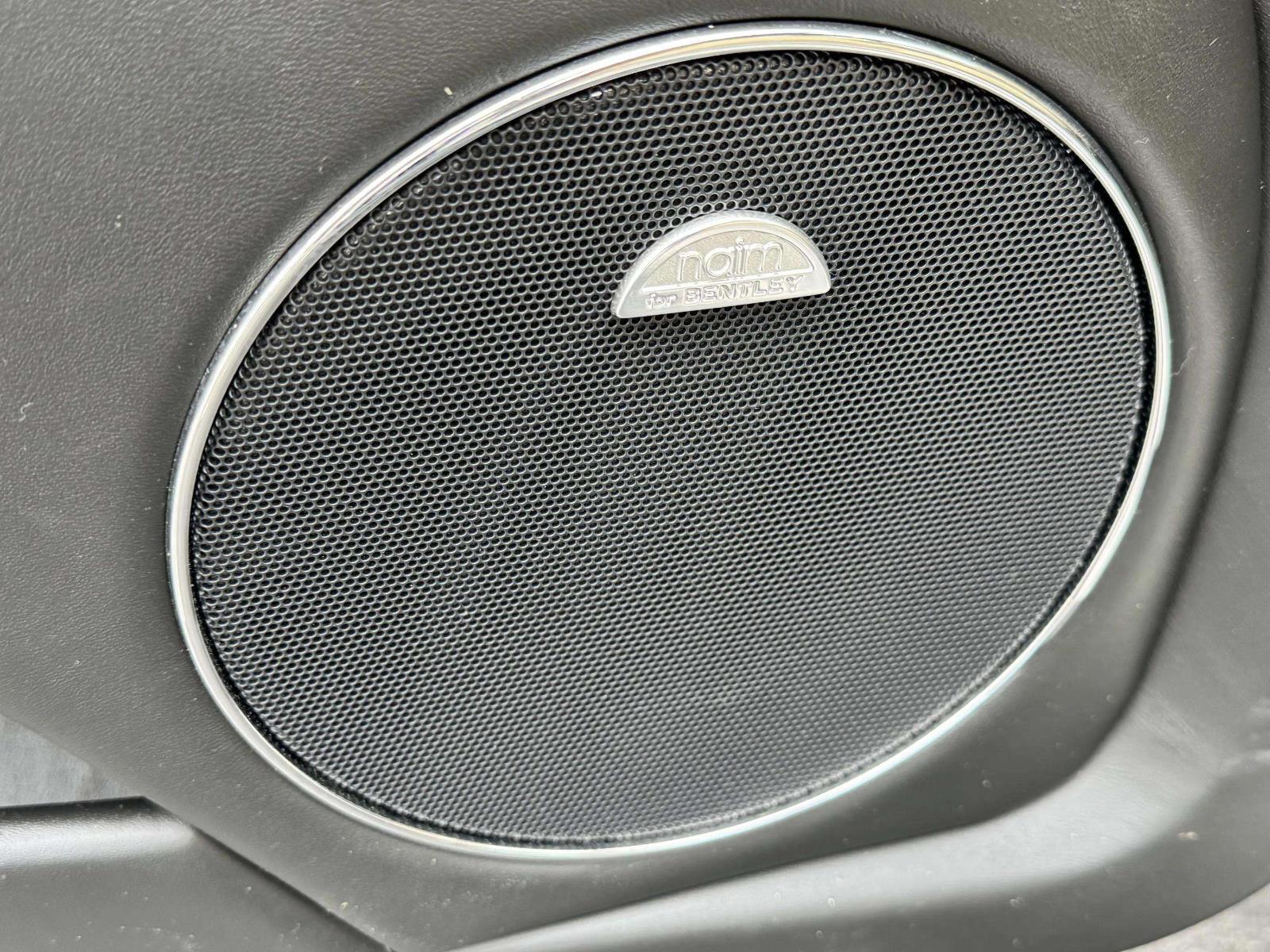 2014 Bentley Flying Spur Base photo 17