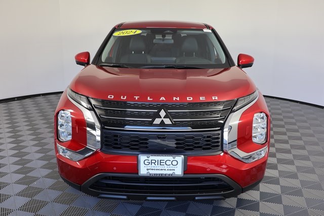 2024 Mitsubishi Outlander SE Ralliart photo 3
