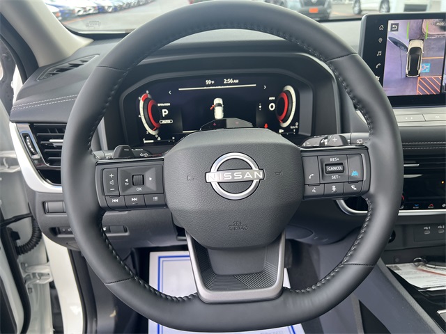 2025 Nissan Rogue SL photo 11