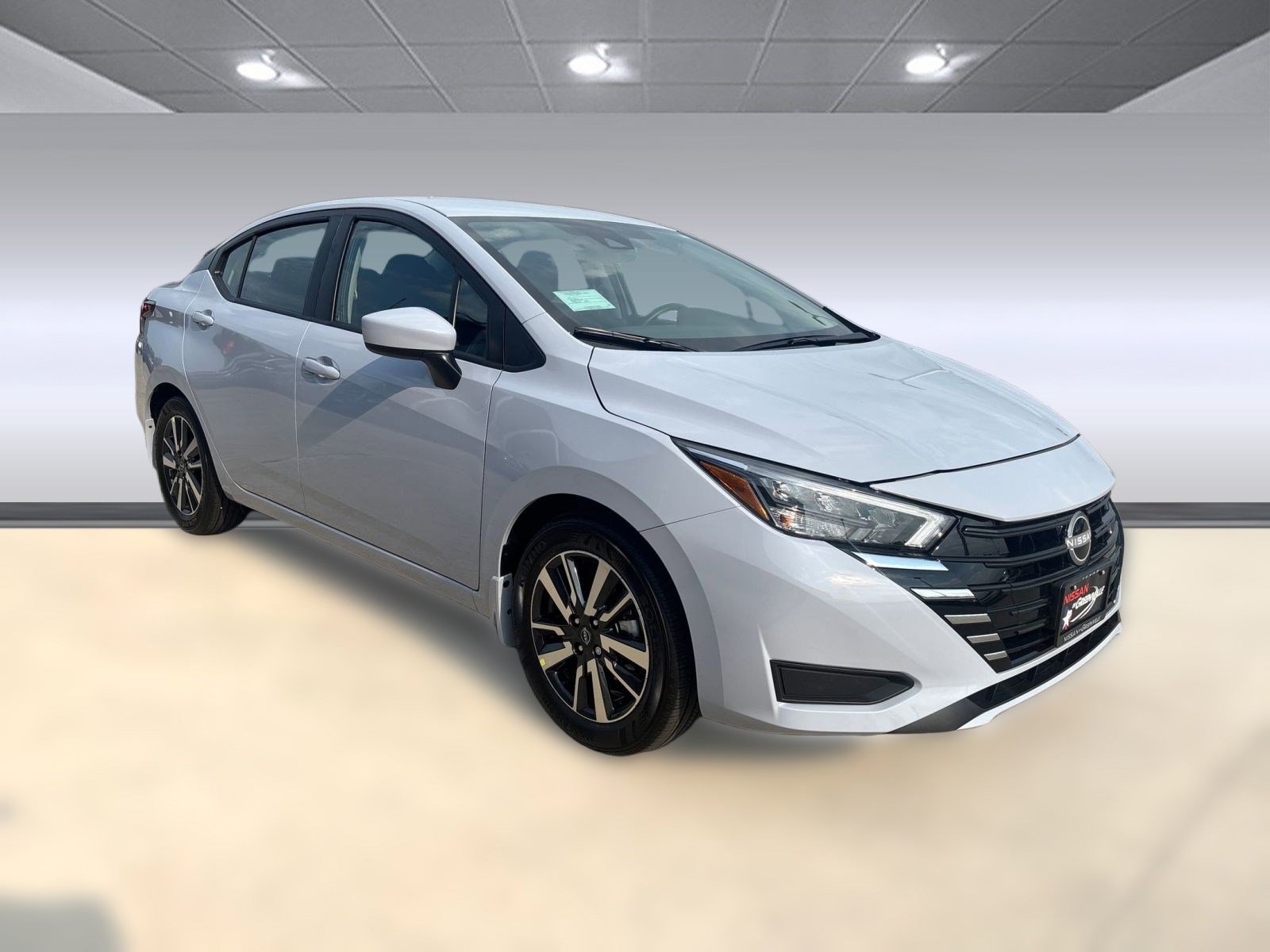 2025 Nissan Versa SV photo 6
