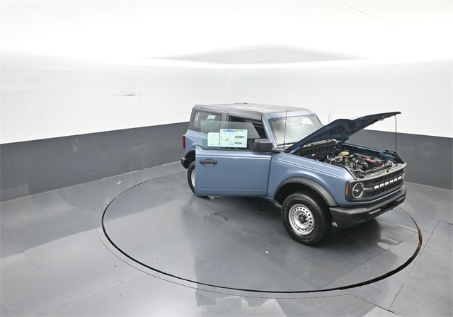 2025 Ford Bronco Base photo 29