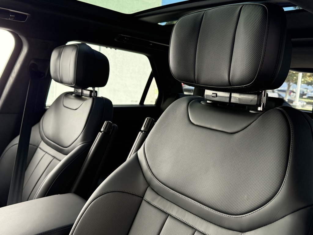 2025 Land Rover Range Rover Sport Autobiography photo 13