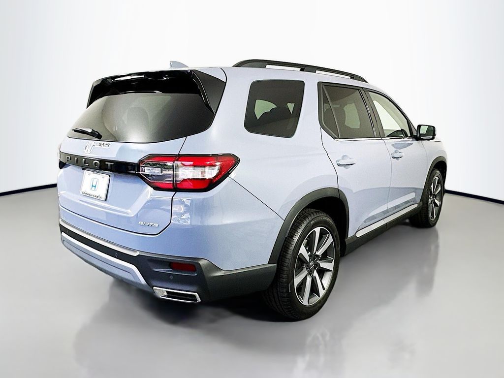 2025 Honda Pilot Elite photo 5