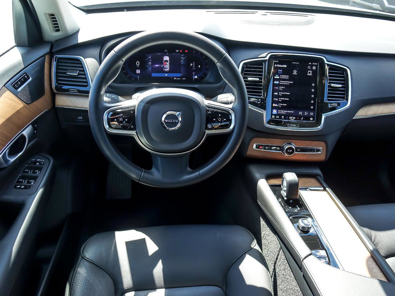 2024 VOLVO XC90 - Image 19