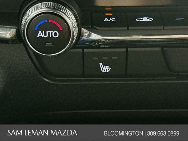 2024 Mazda Mazda3 2.5 s Carbon photo 17