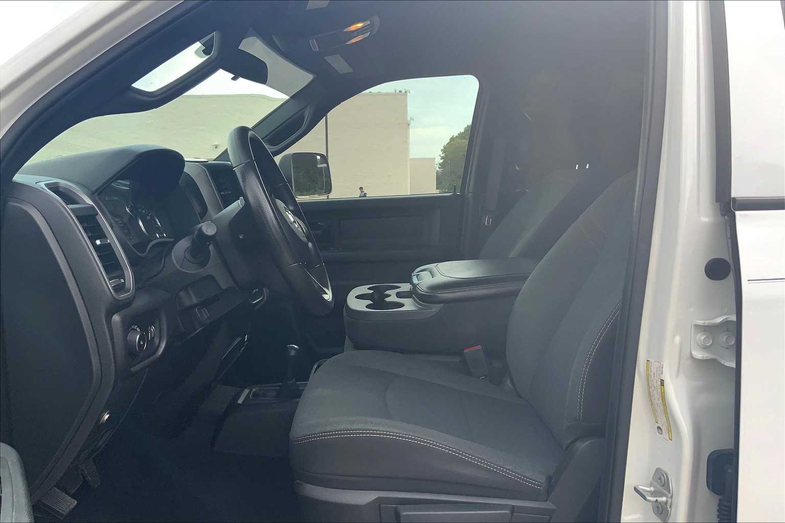 2021 Ram 2500 Tradesman photo 7