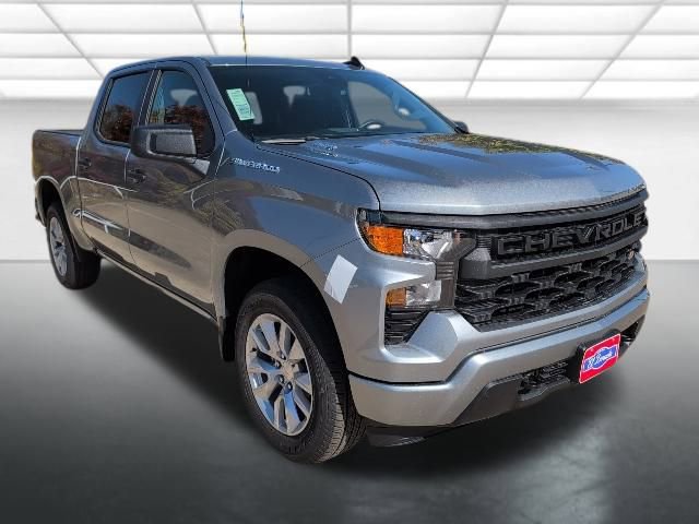 2026 Chevrolet Silverado 1500 Custom's photo