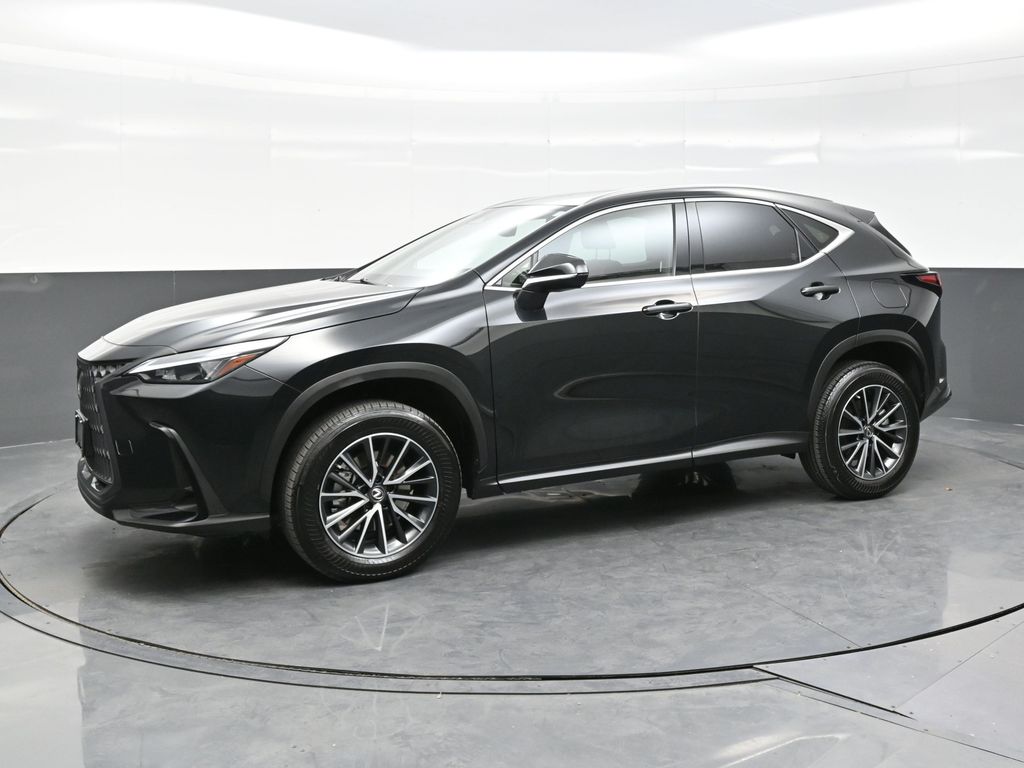 2022 Lexus NX 350 photo 2