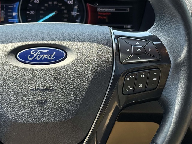 2017 Ford Explorer Limited photo 18