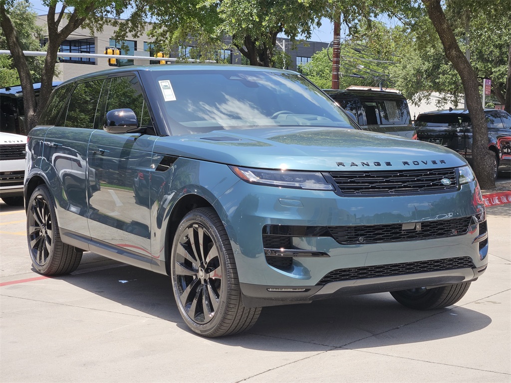 2025 Land Rover Range Rover Sport SE photo 2