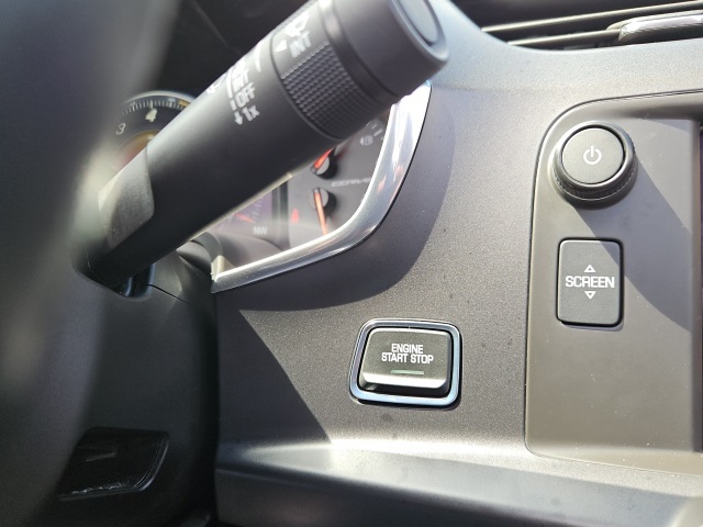 2015 Chevrolet Corvette Stingray Z51 3LT photo 38