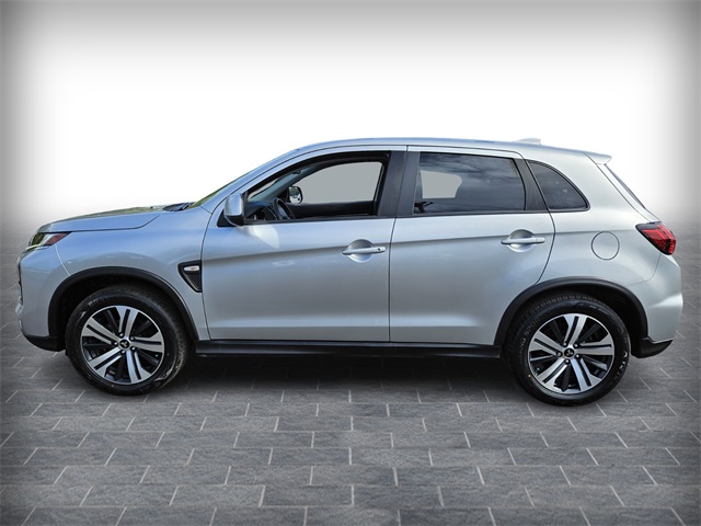 2023 Mitsubishi Outlander Sport SE photo 3