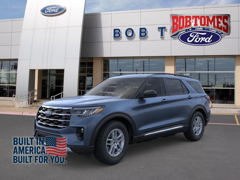 2025 Ford Explorer Active's photo