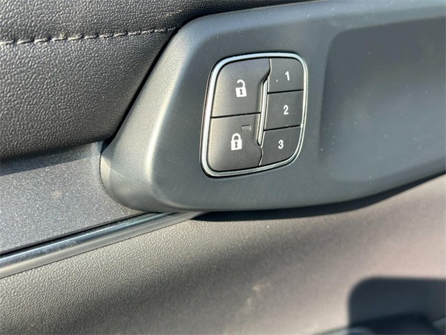 2025 Ford Ranger Lariat photo 9