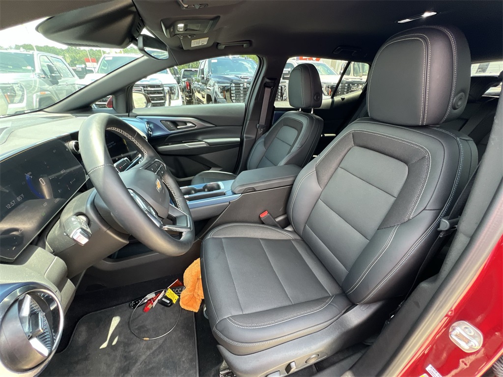 2024 Chevrolet Equinox EV 1LT photo 26