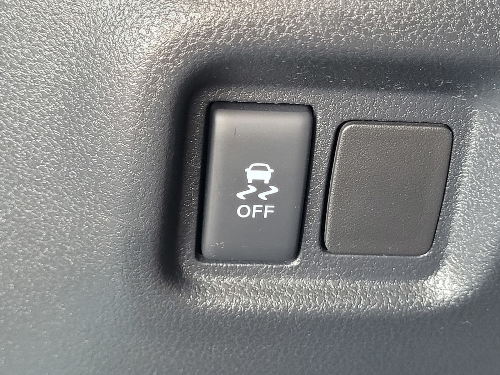 2015 Nissan Versa Note SR photo 8