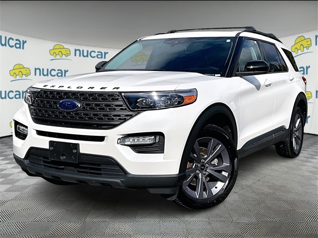 2022 Ford Explorer XLT photo 12