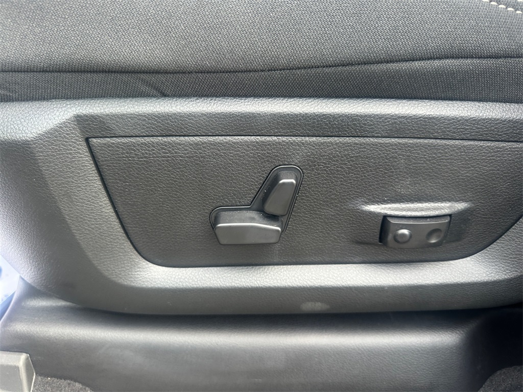 2026 Ram 2500 Big Horn photo 28