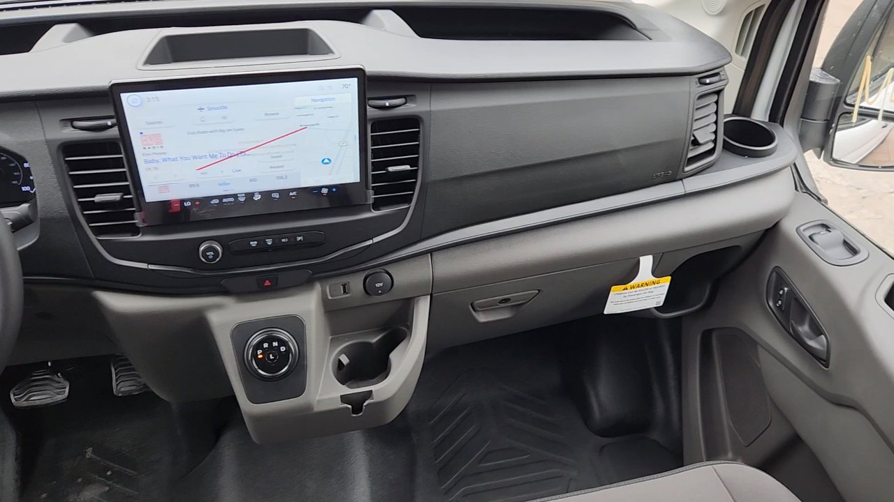 2025 Ford Transit photo 18