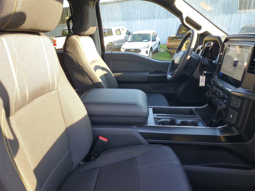2025 Ford F-150 STX photo 28