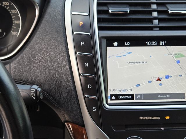 2016 Lincoln MKX Reserve photo 19