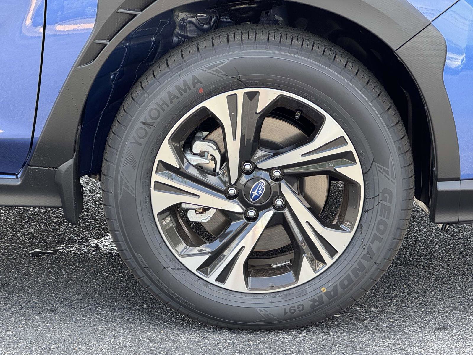 2025 Subaru Crosstrek Premium photo 7