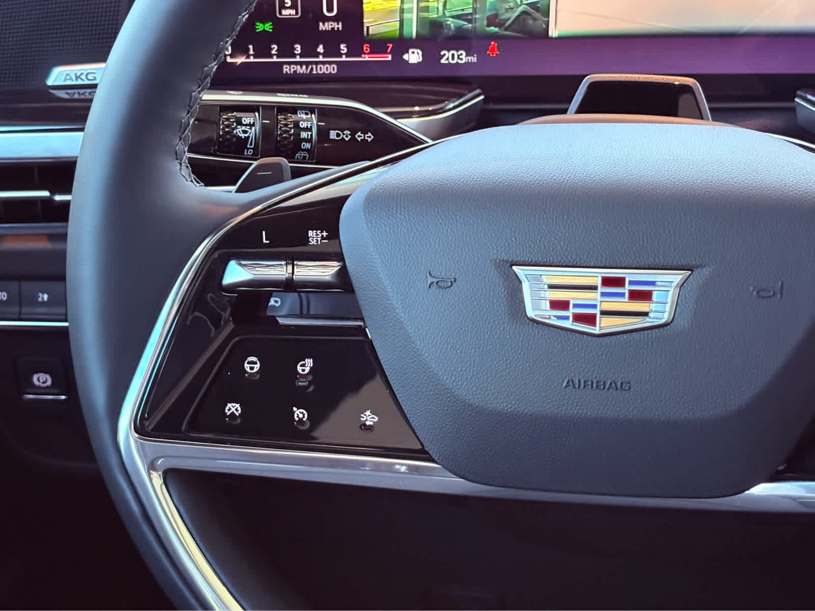 2025 Cadillac Escalade ESV Sport photo 13