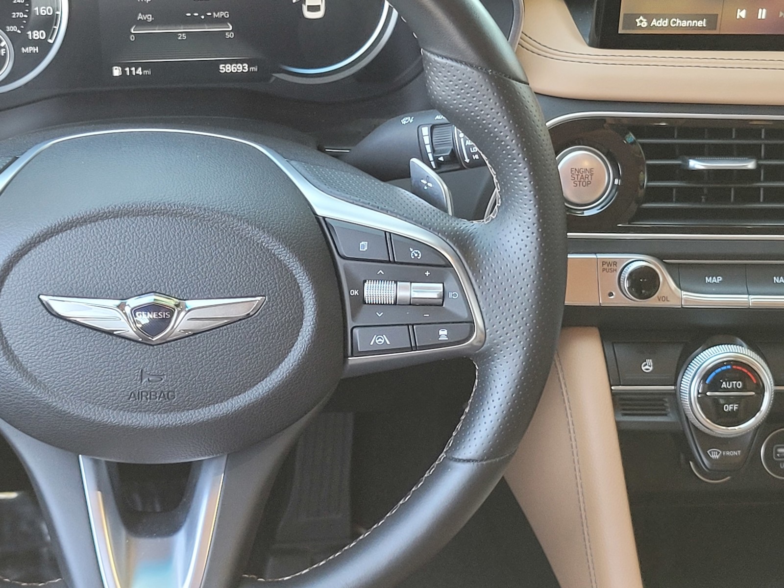 2022 Genesis G70 3.3T photo 14