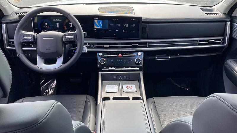 2026 Hyundai Santa Fe SEL photo 48