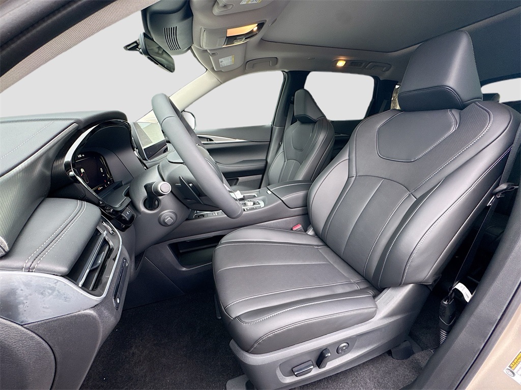 2026 Infiniti QX60 Luxe photo 22